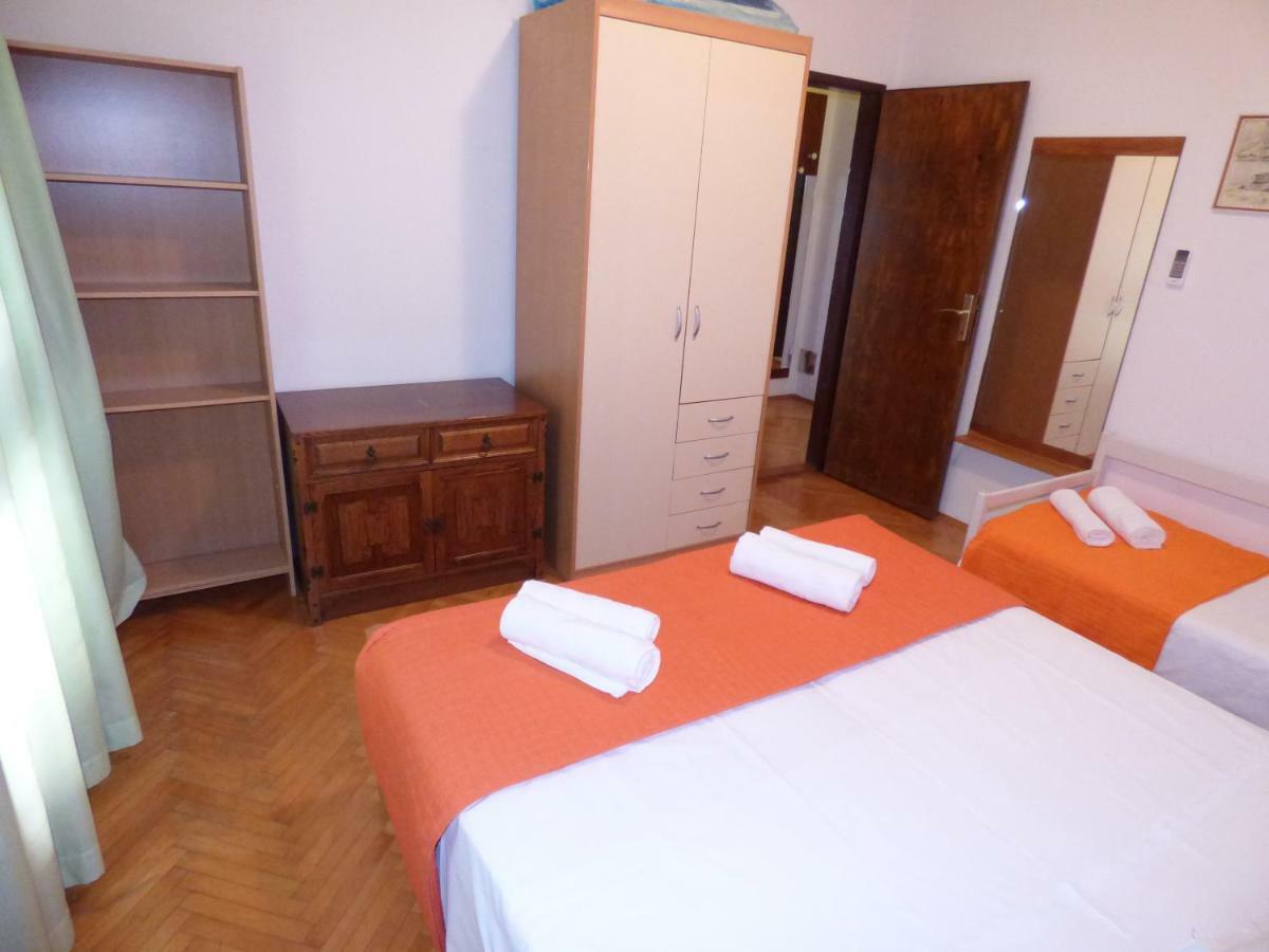 Apartmani Dalija Tučepi Eksteriør billede